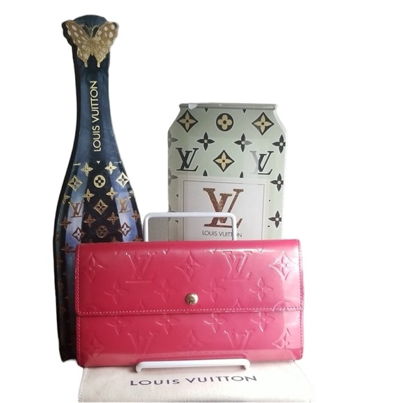 Louis Vuitton Pink Sarah Vernis Leather Wallet - Picture 1 of 12
